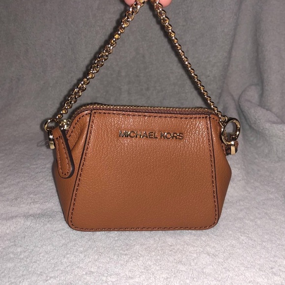 Michael Kors KeyFob - Picture 3 of 5